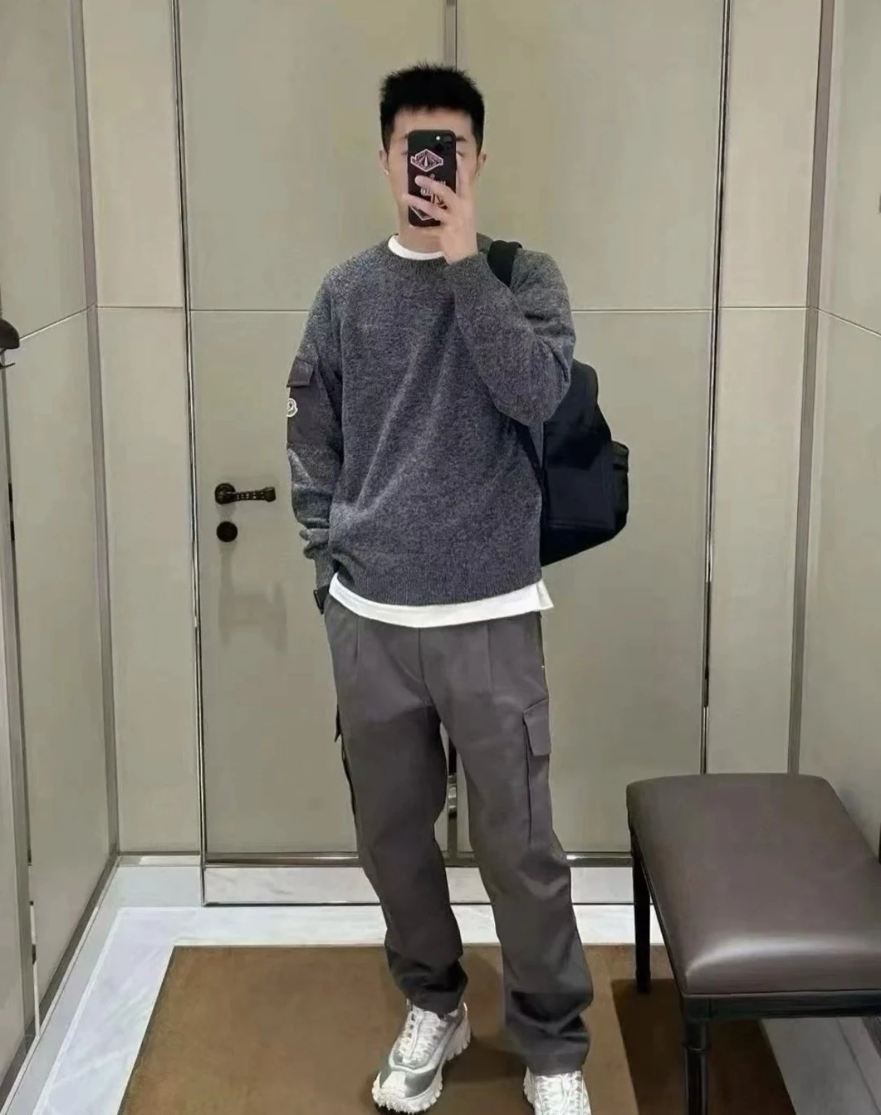 RD-C376 · Mouliné Patchwork Crewneck Sweater showcase view 20