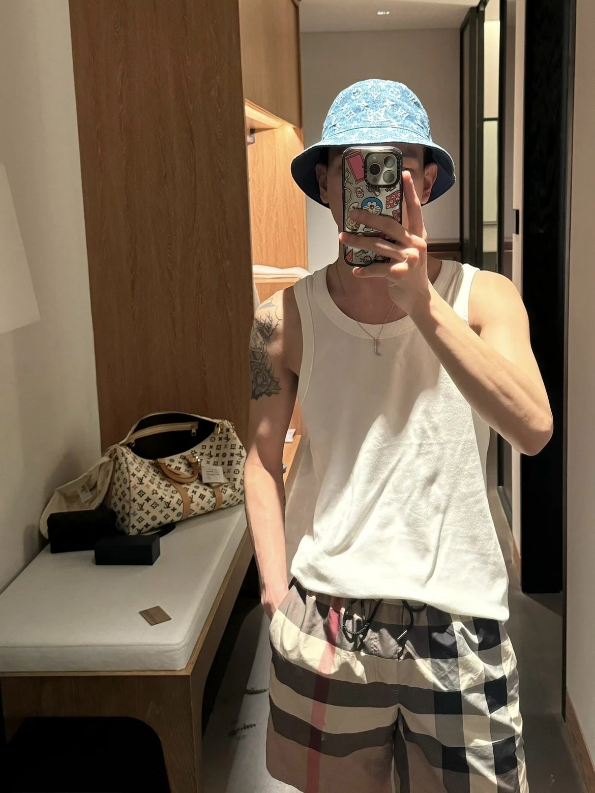 RD-C295 · Classic Patchwork Plaid Drawstring Shorts showcase view 2