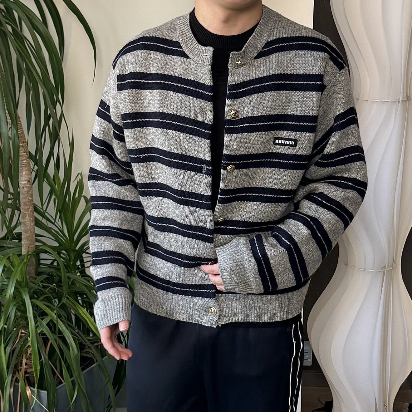 RD-C378 · Striped Cashmere-Wool Cardigan showcase view 1