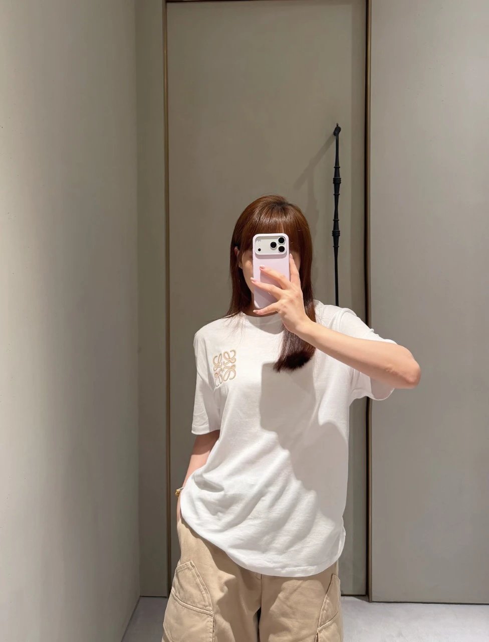 RD-C184 · Matte Anagram Embroidery T-Shirt showcase view 8