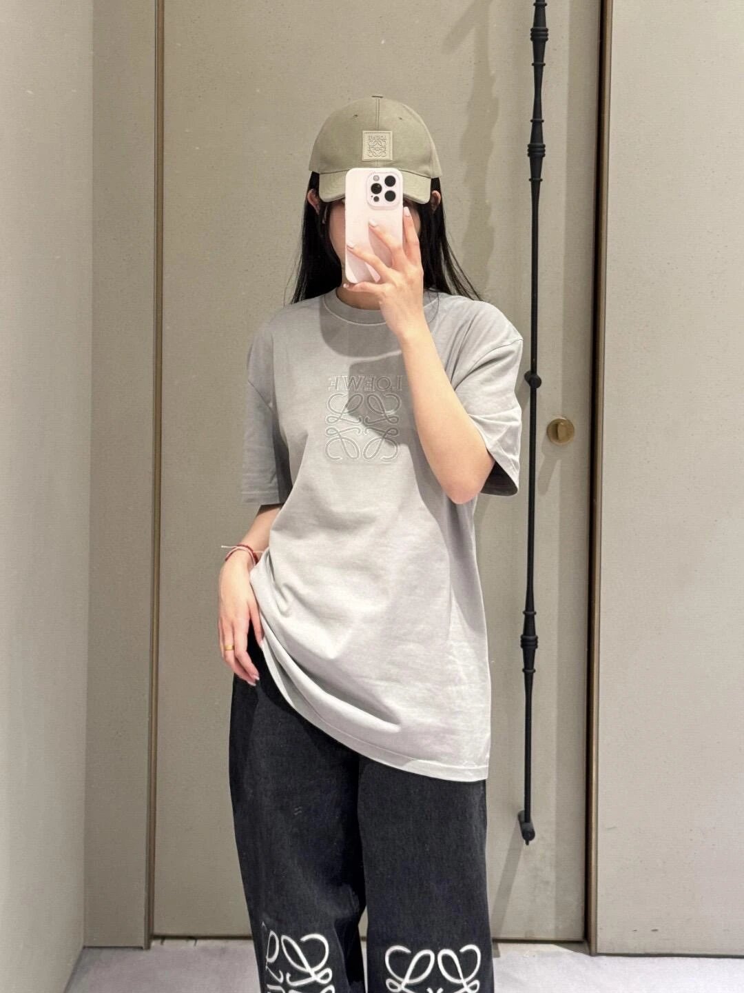 RD-C187 · Embroidered Crewneck T-Shirt — Grey / Green showcase view 9