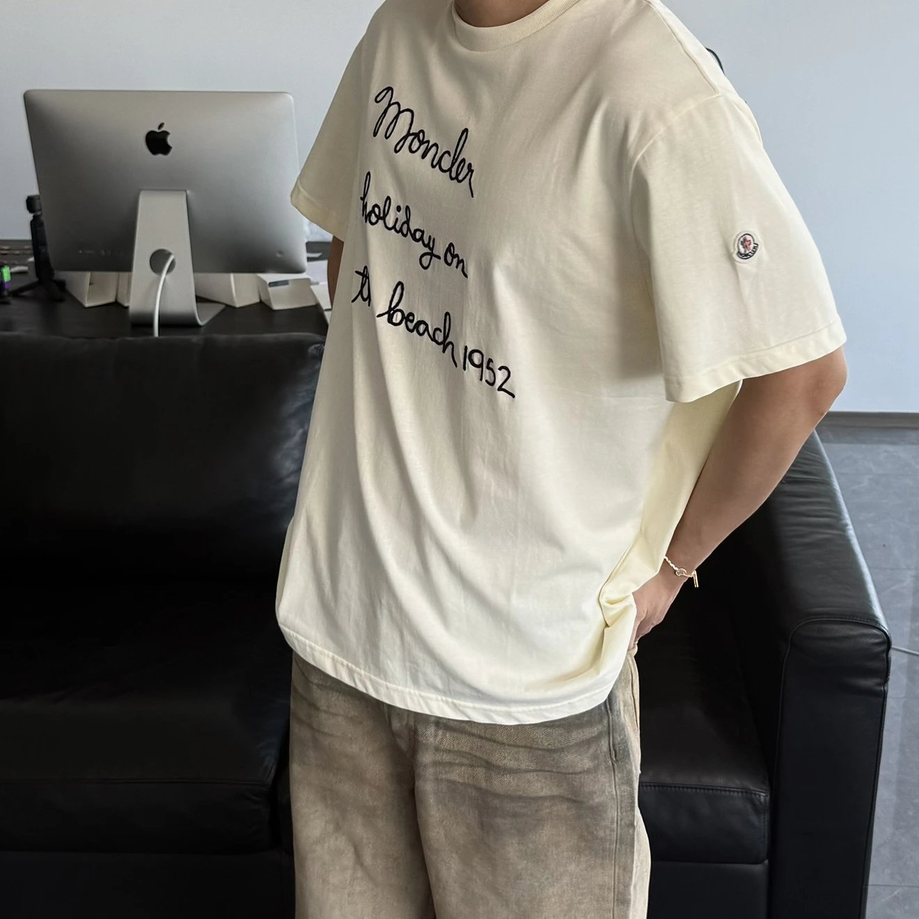 RD-C189 · Embroidered Logo T-Shirt showcase view 4
