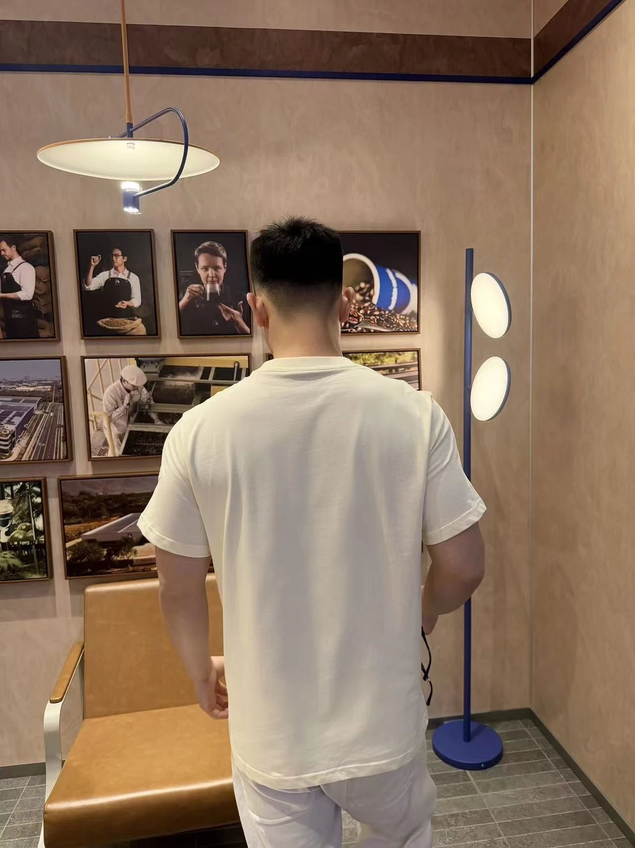 RD-C189 · Embroidered Logo T-Shirt showcase view 9