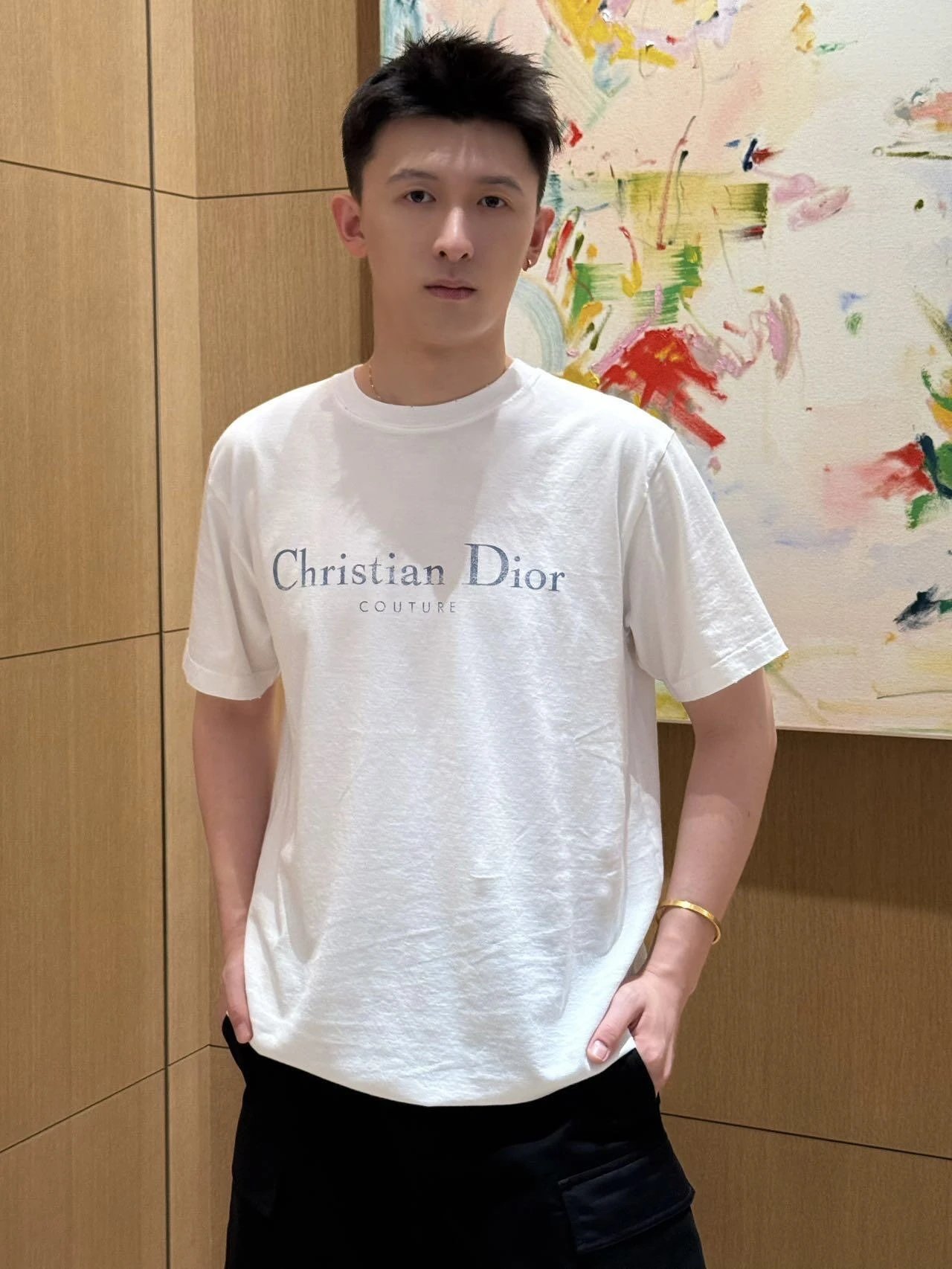 RD-C190 · Distressed Letter Print T-Shirt showcase view 7