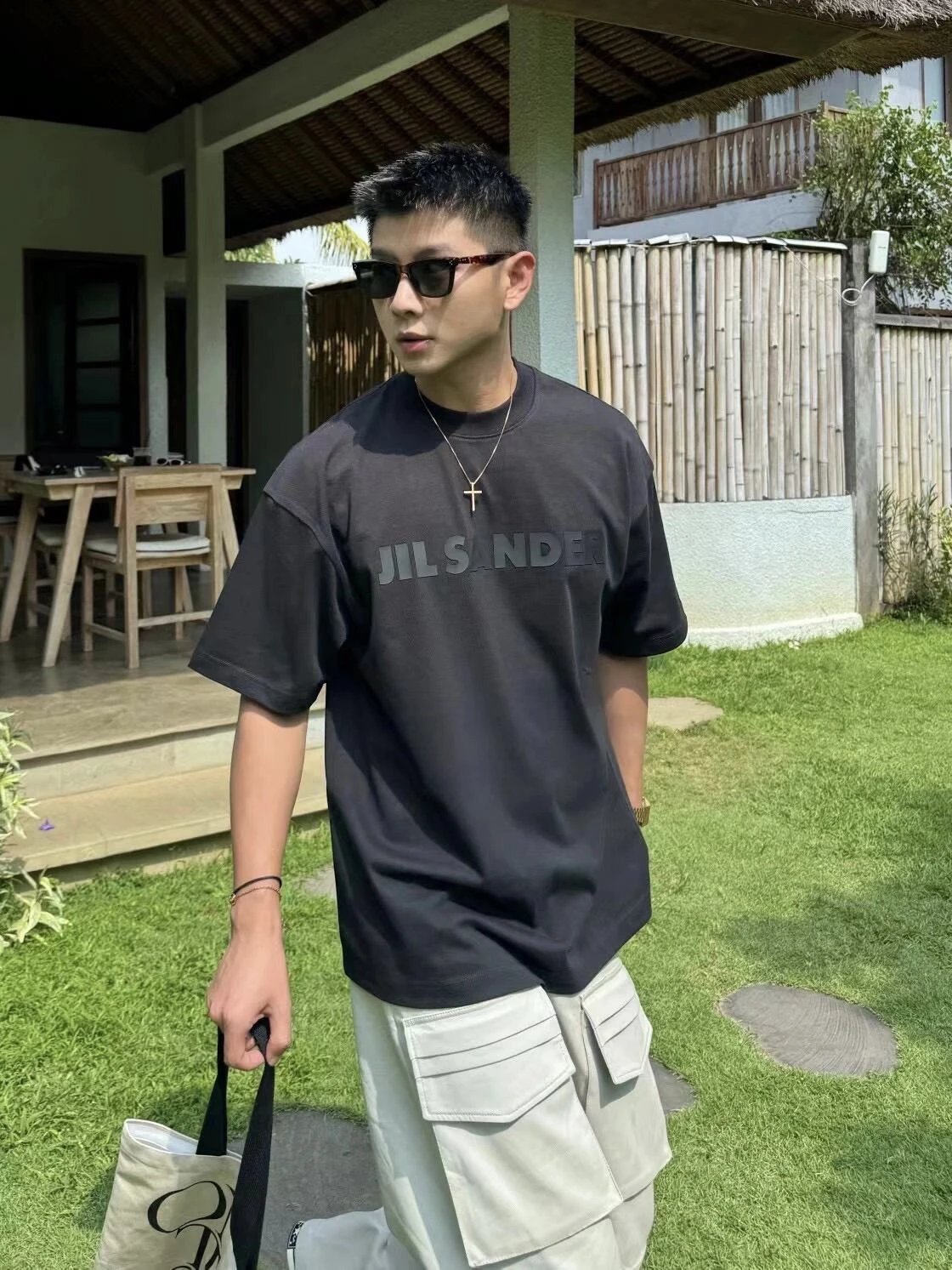 RD-C192 · Logo Drop-Shoulder T-Shirt showcase view 3