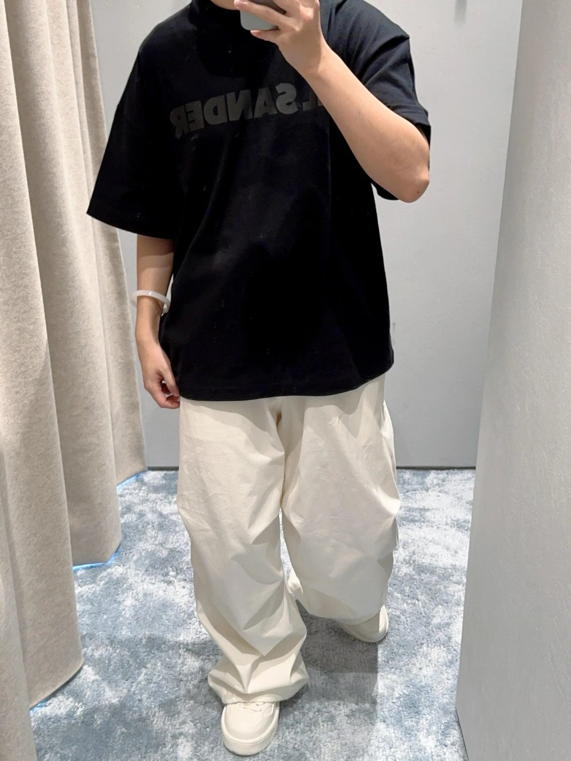 RD-C192 · Logo Drop-Shoulder T-Shirt showcase view 5