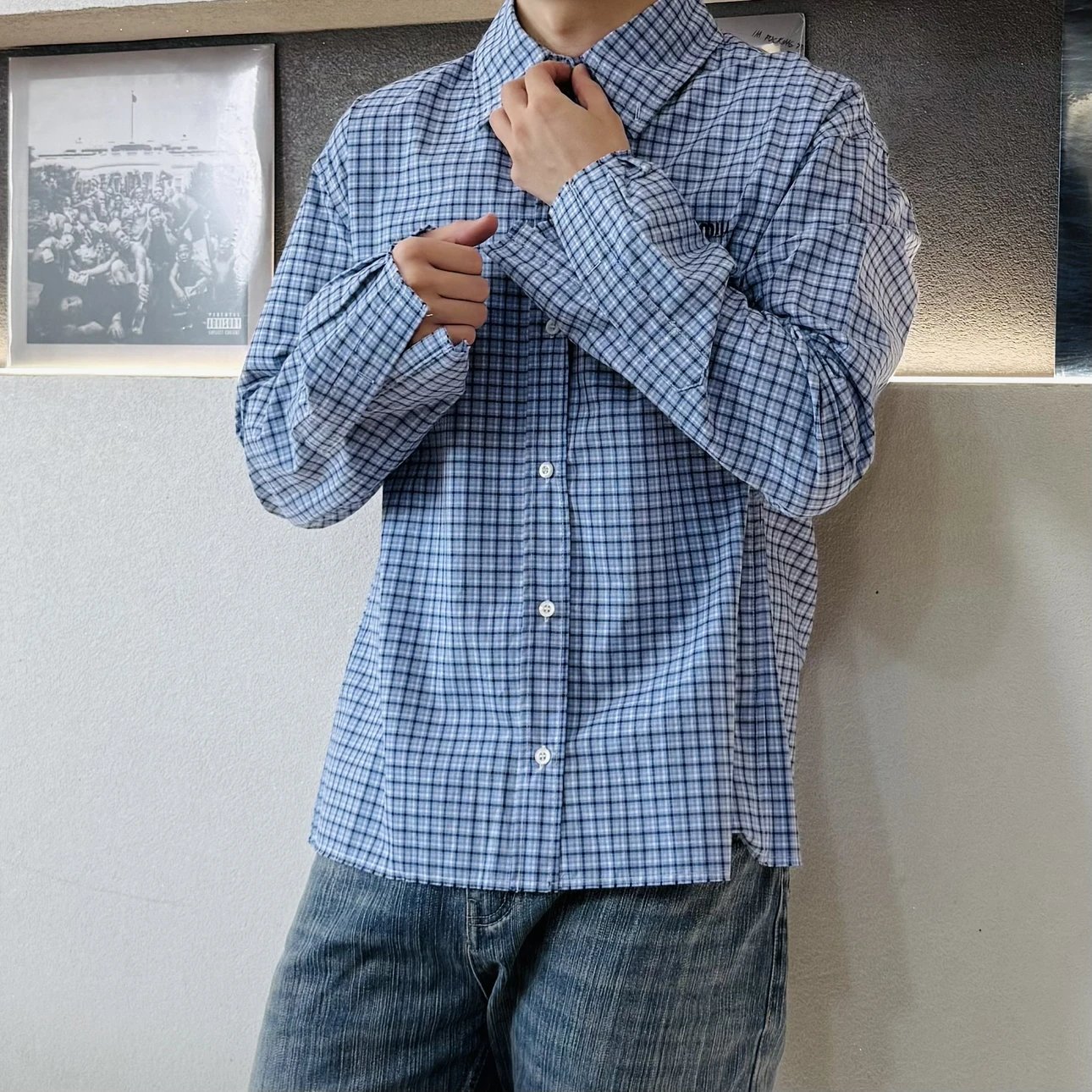 RD-C347 · Sky Blue Plaid Cropped Shirt showcase view 11