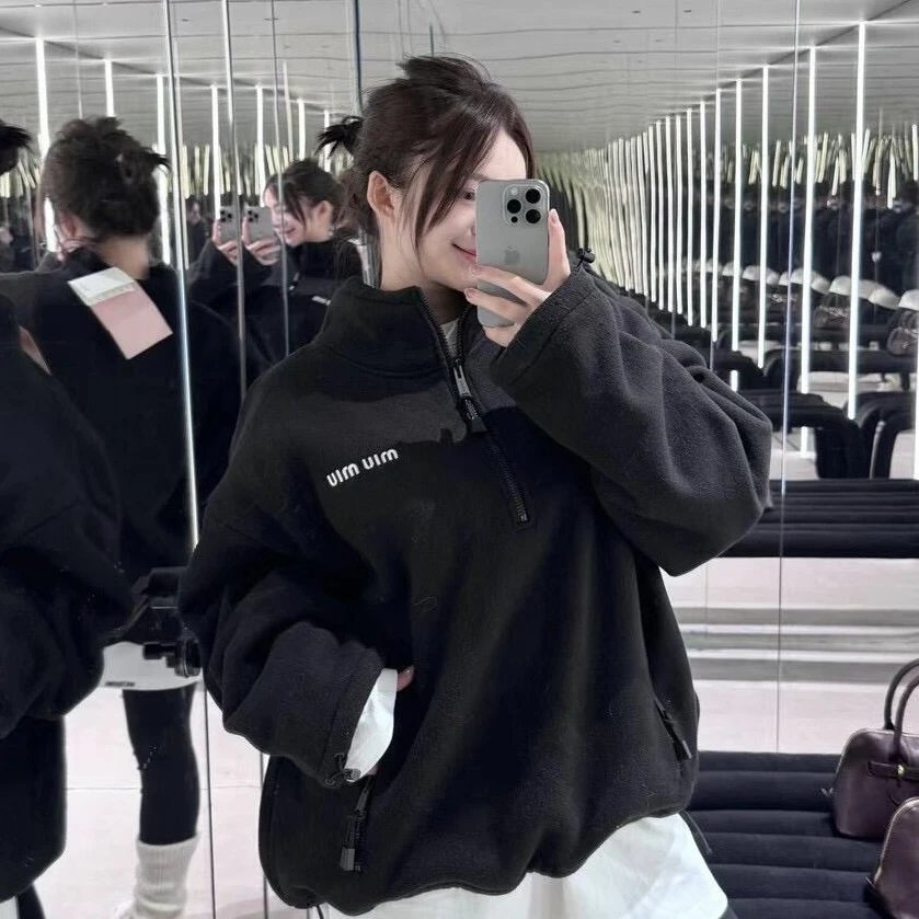 RD-C275 · Half-Zip Fleece Sweatshirt showcase view 1