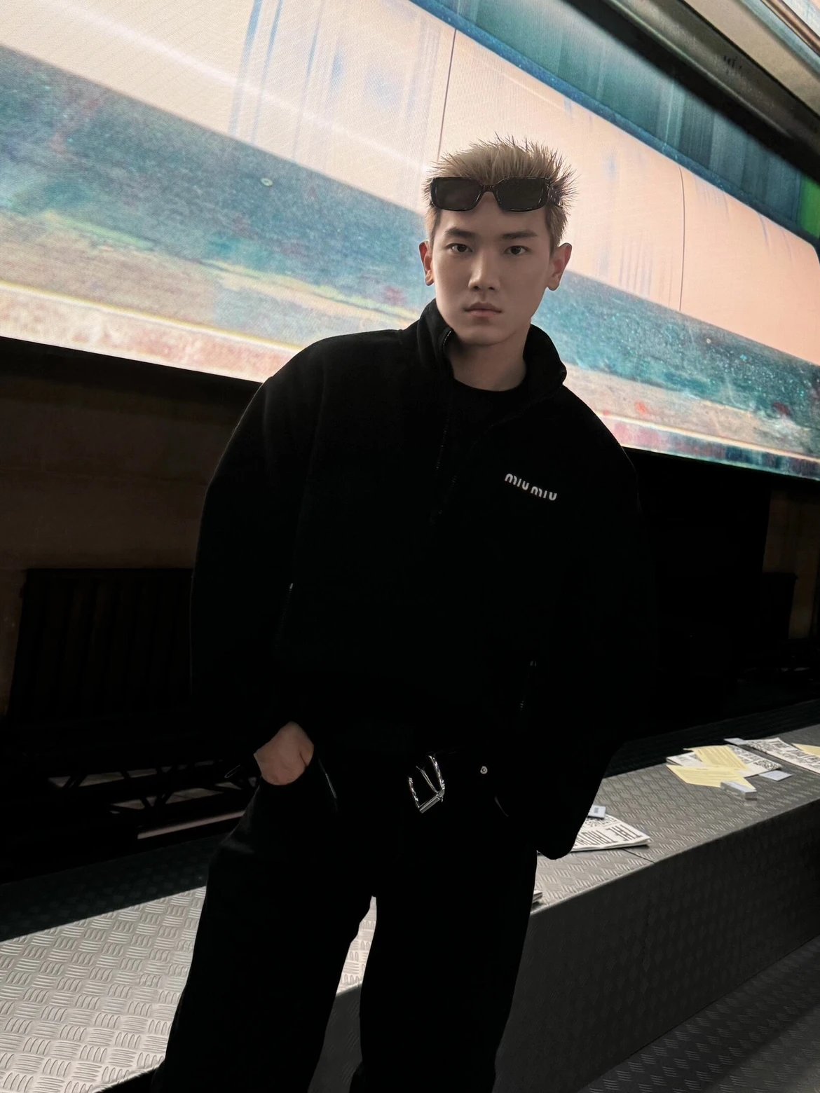 RD-C275 · Half-Zip Fleece Sweatshirt showcase view 6