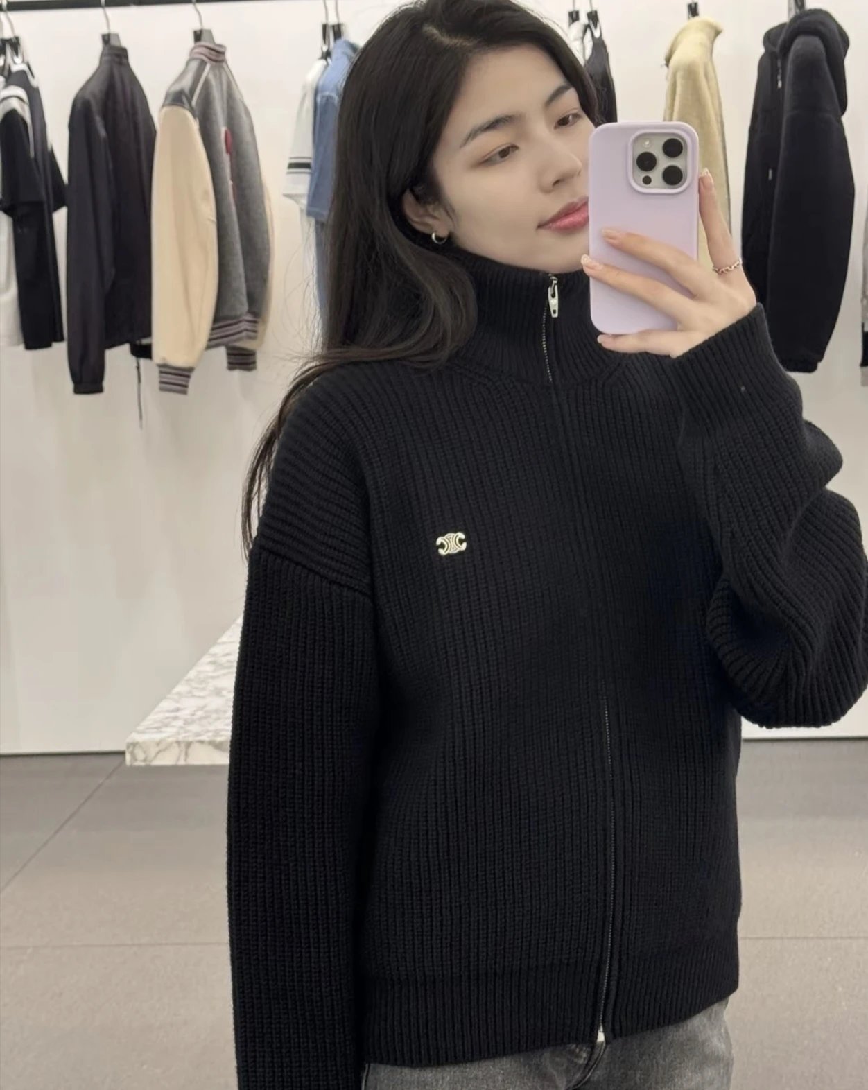 RD-C381 · Men's Logo Zip-Neck Sweater showcase view 8