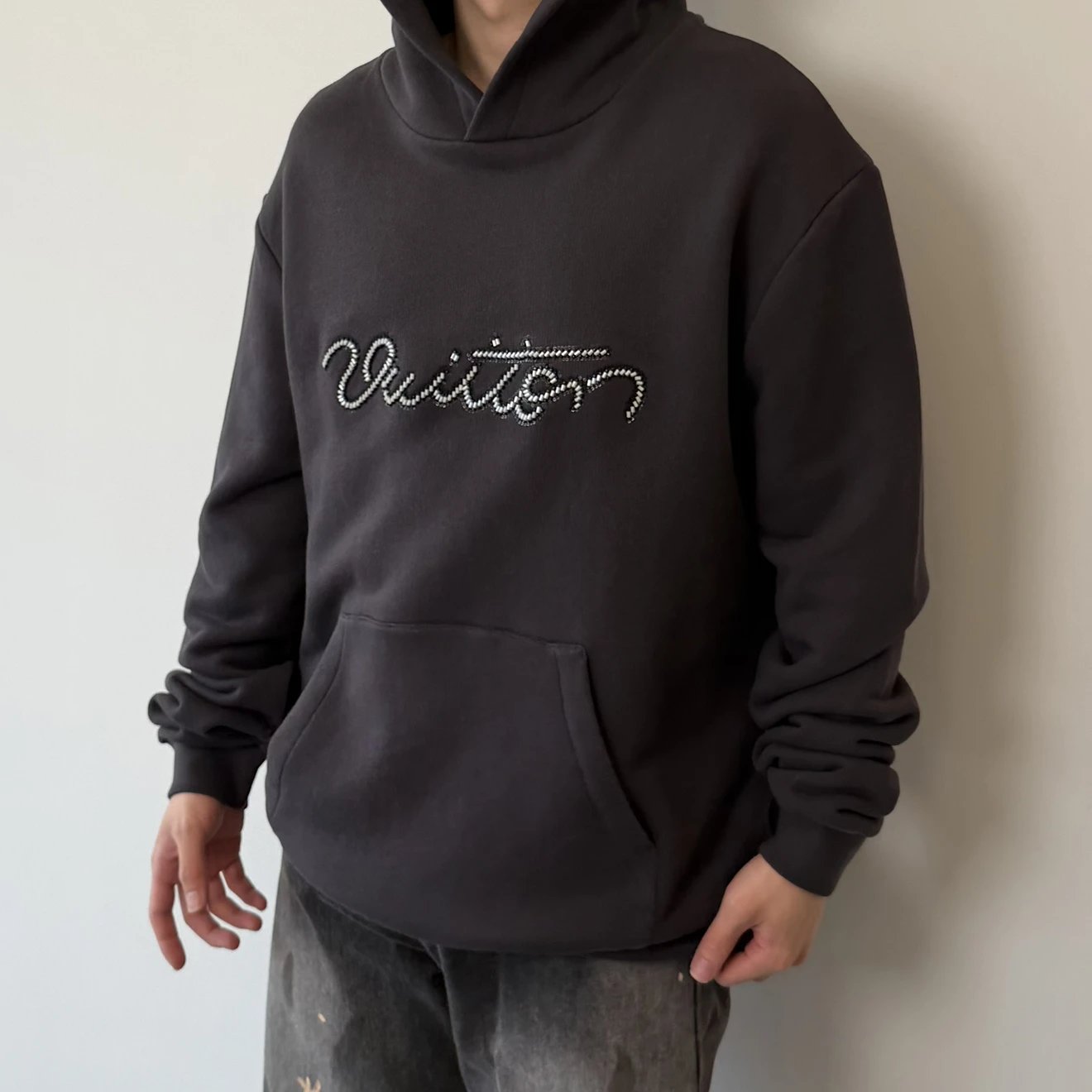 RD-C277 · Beaded Script Embroidery Hoodie showcase view 6