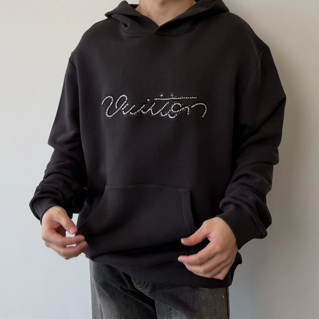 RD-C277 · Beaded Script Embroidery Hoodie showcase view 10