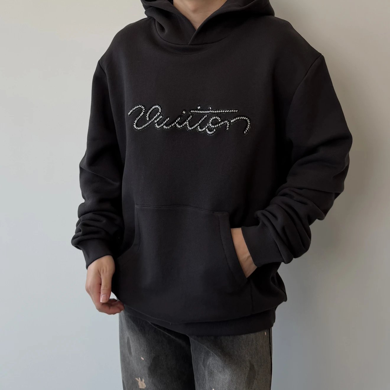 RD-C277 · Beaded Script Embroidery Hoodie showcase view 11