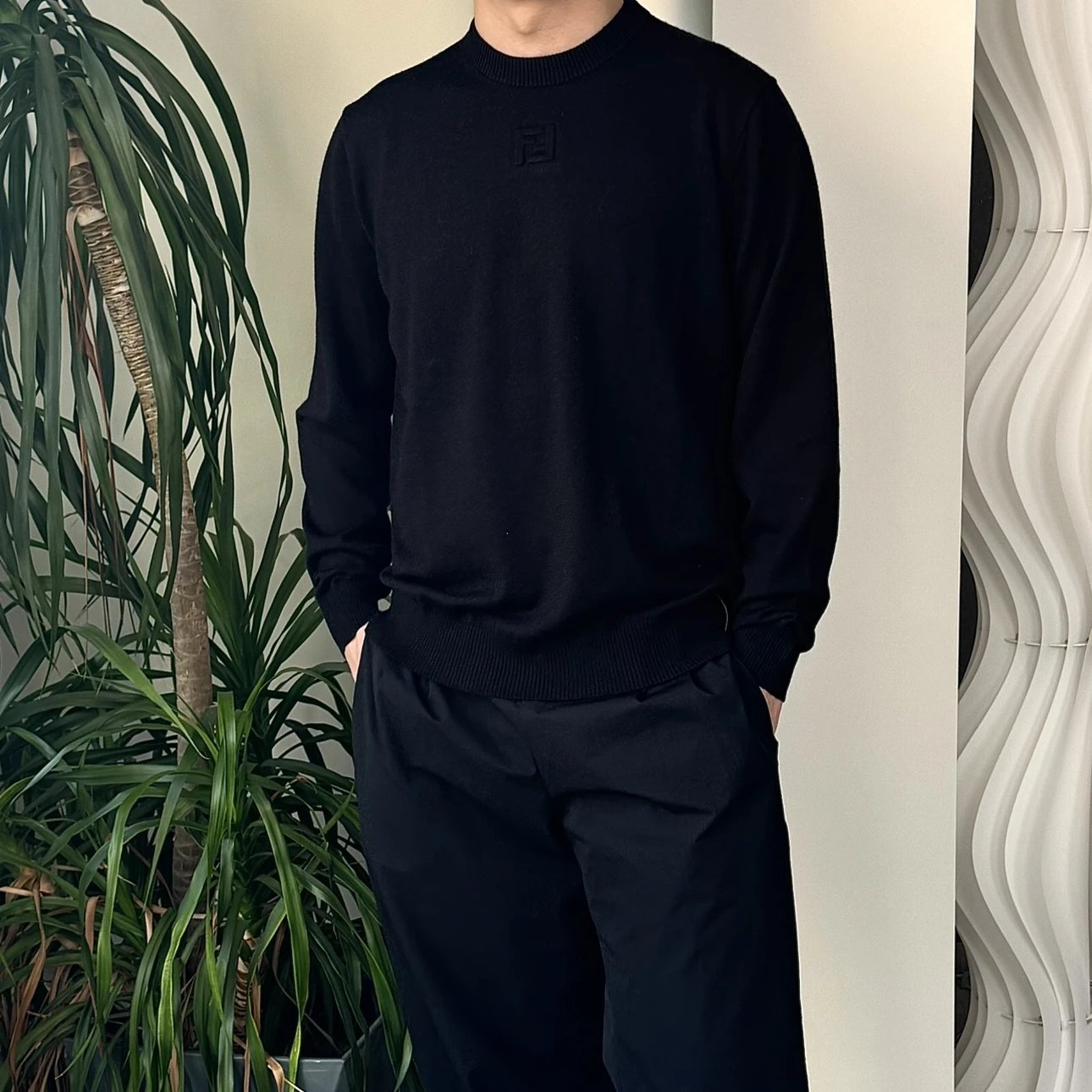 RD-C384 · Black Logo Wool Sweater showcase view 2