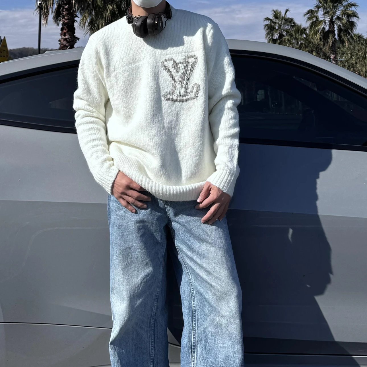 RD-C385 · Intarsia Logo Wool-Blend Sweater showcase view 1