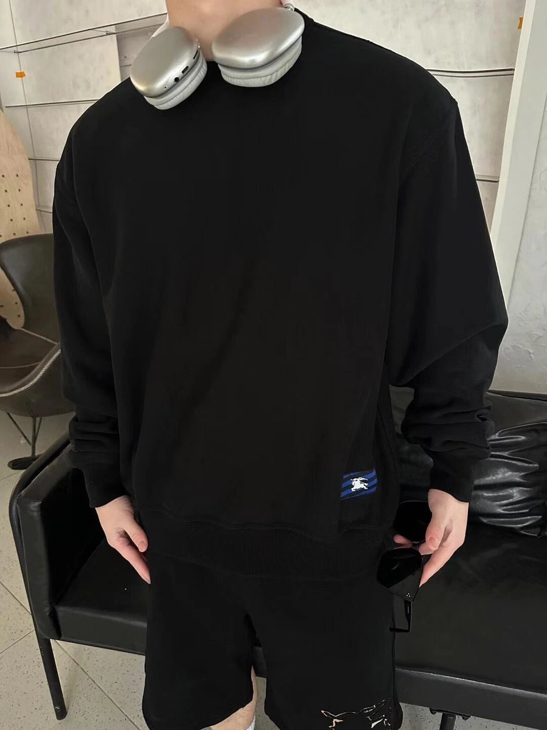 RD-C278 · Equestrian Embroidered Crewneck Sweatshirt showcase view 3