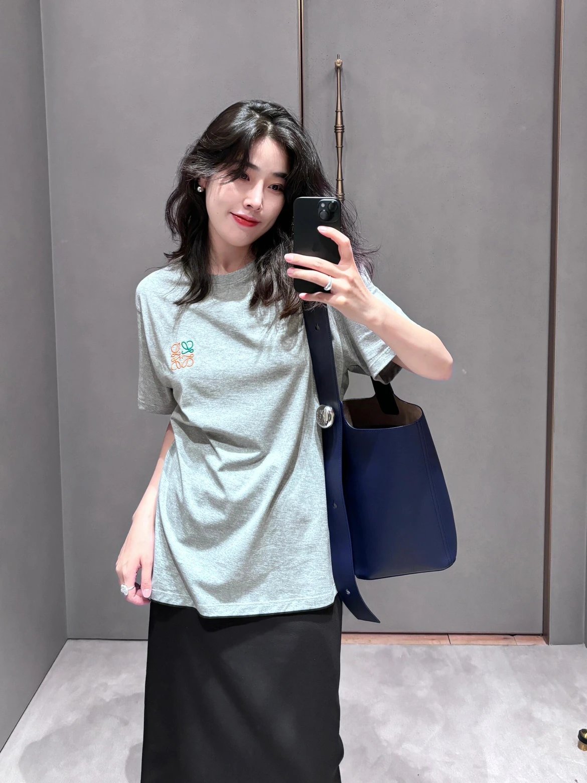 RD-C201 · Small-Logo Embroidered Crewneck T-Shirt showcase view 2