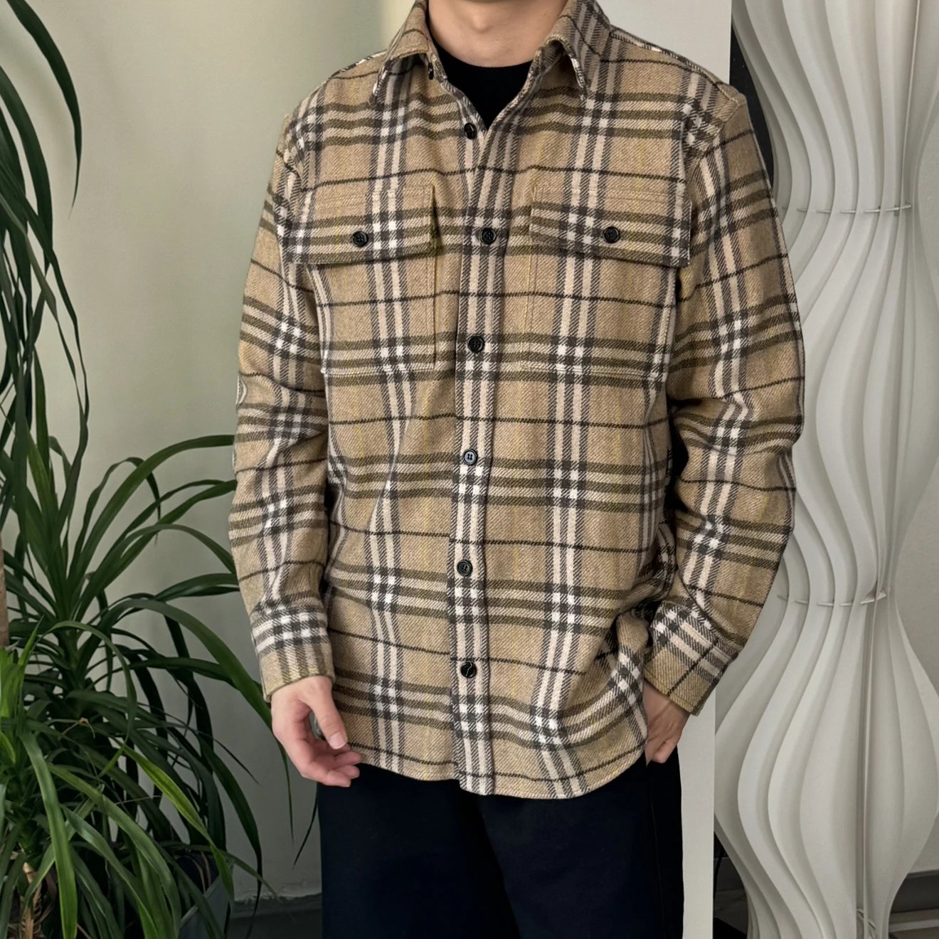 RD-C386 · Wool Plaid Overshirt showcase view 4