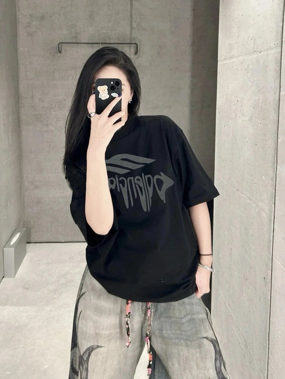 RD-C203 · 3M Distressed Oversized T-Shirt — Coal Grey showcase view 6
