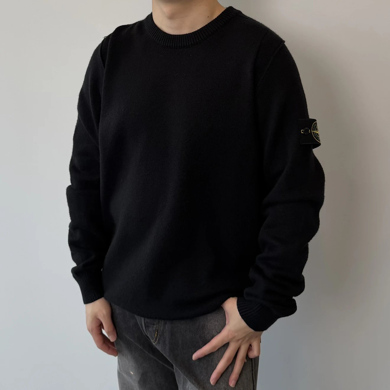 RD-C387 · Embroidered-Badge Wool Crewneck Sweater showcase view 1