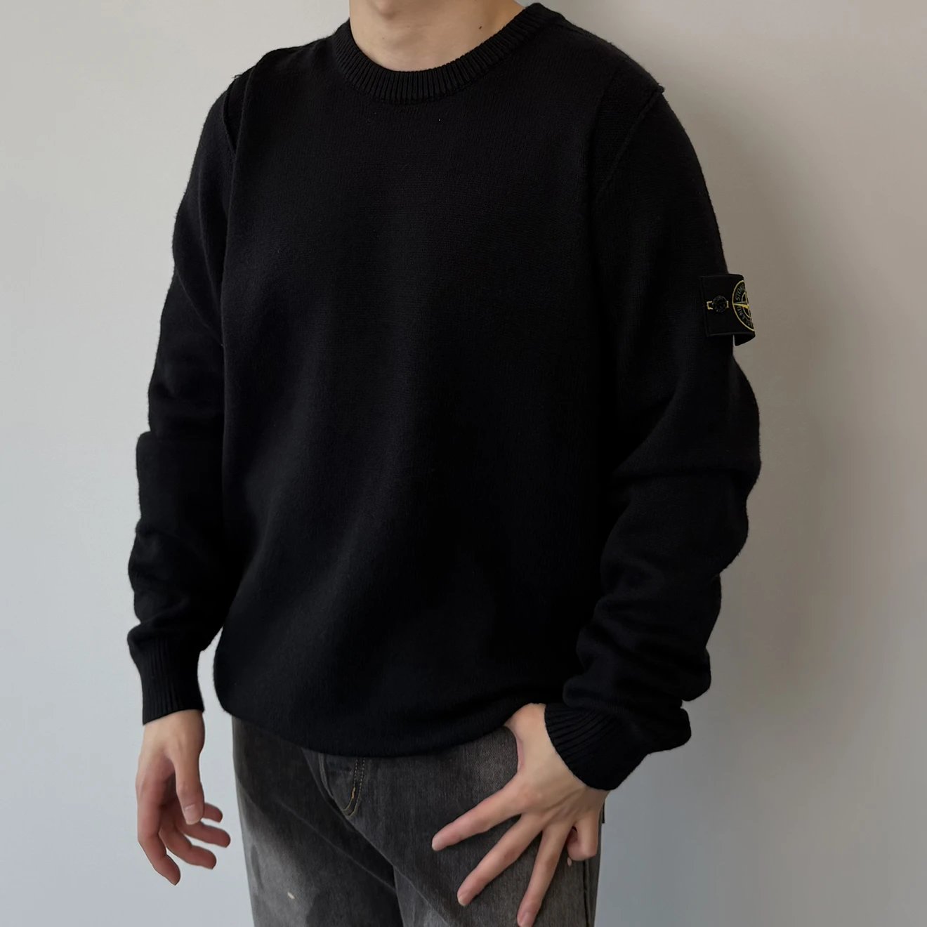 RD-C387 · Embroidered-Badge Wool Crewneck Sweater showcase view 3