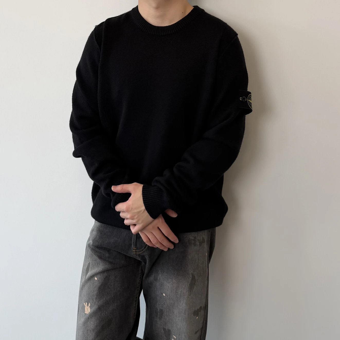RD-C387 · Embroidered-Badge Wool Crewneck Sweater showcase view 4