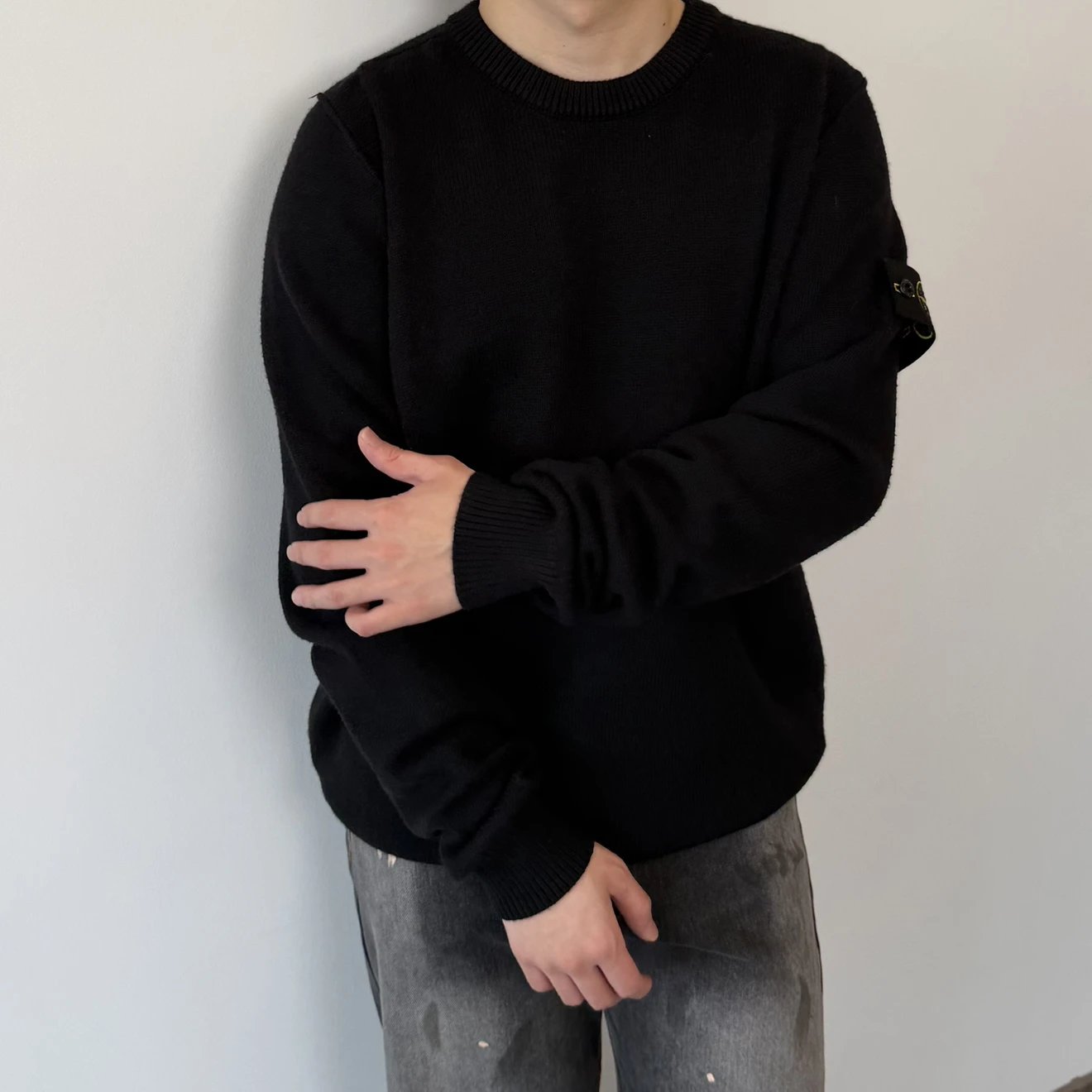 RD-C387 · Embroidered-Badge Wool Crewneck Sweater showcase view 7