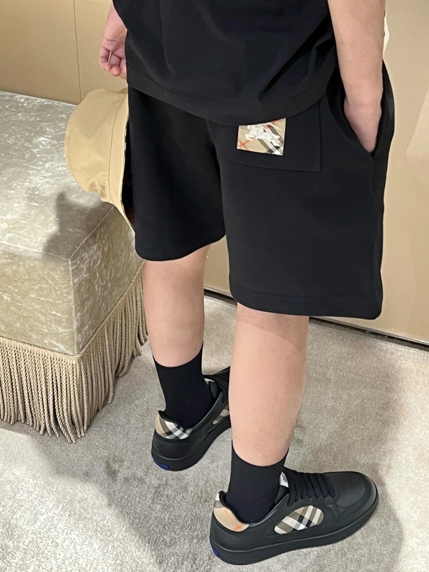 RD-C300 · Check-Pocket Cotton Jersey Shorts showcase view 1