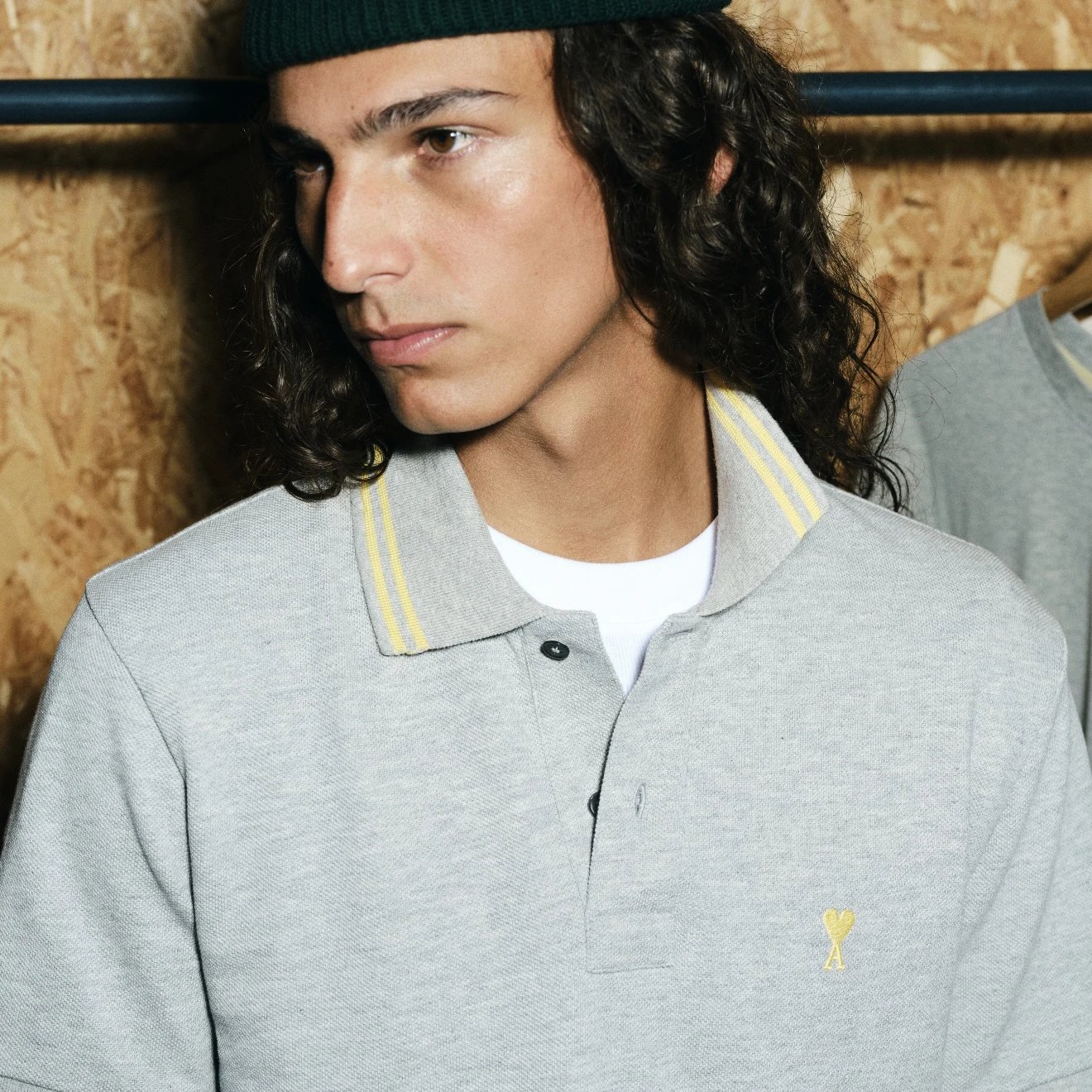 RD-C111 · Contrast-Stripe Heart Embroidery Polo showcase view 1