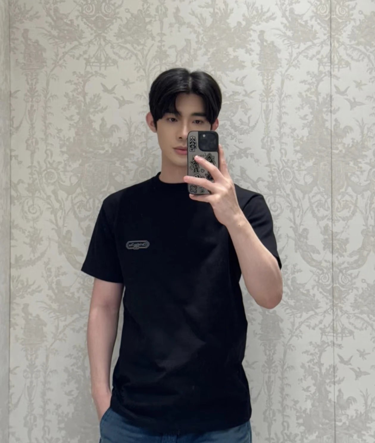 RD-C207 · Embroidered Label T-Shirt showcase view 5