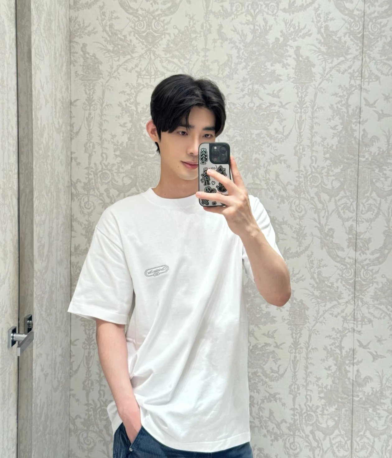 RD-C207 · Embroidered Label T-Shirt showcase view 6