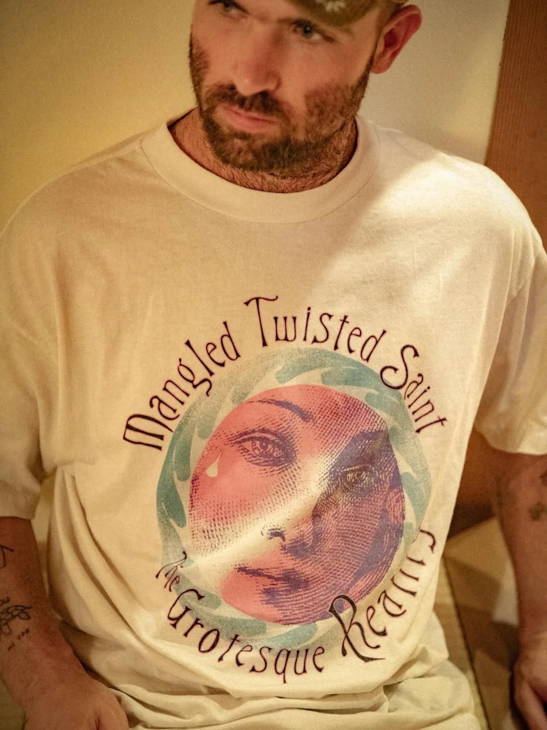 RD-C208 · Graphic T-Shirt showcase view 4
