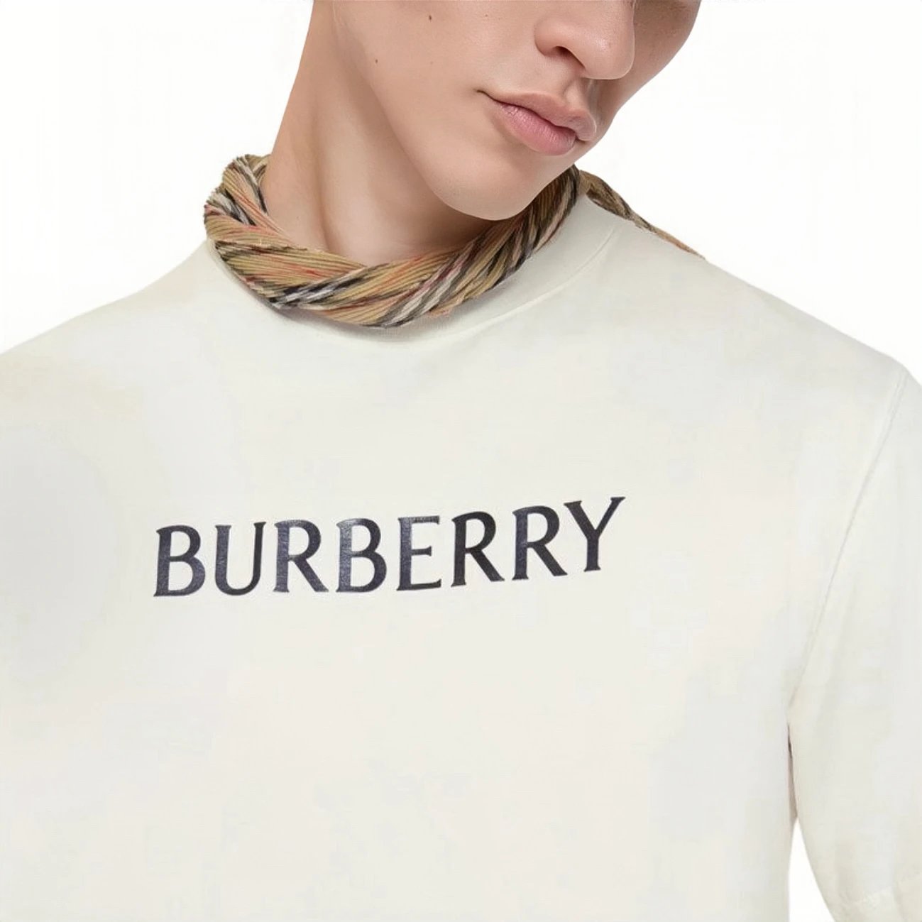 RD-C077 · Letter-Print Cotton T-Shirt showcase view 11