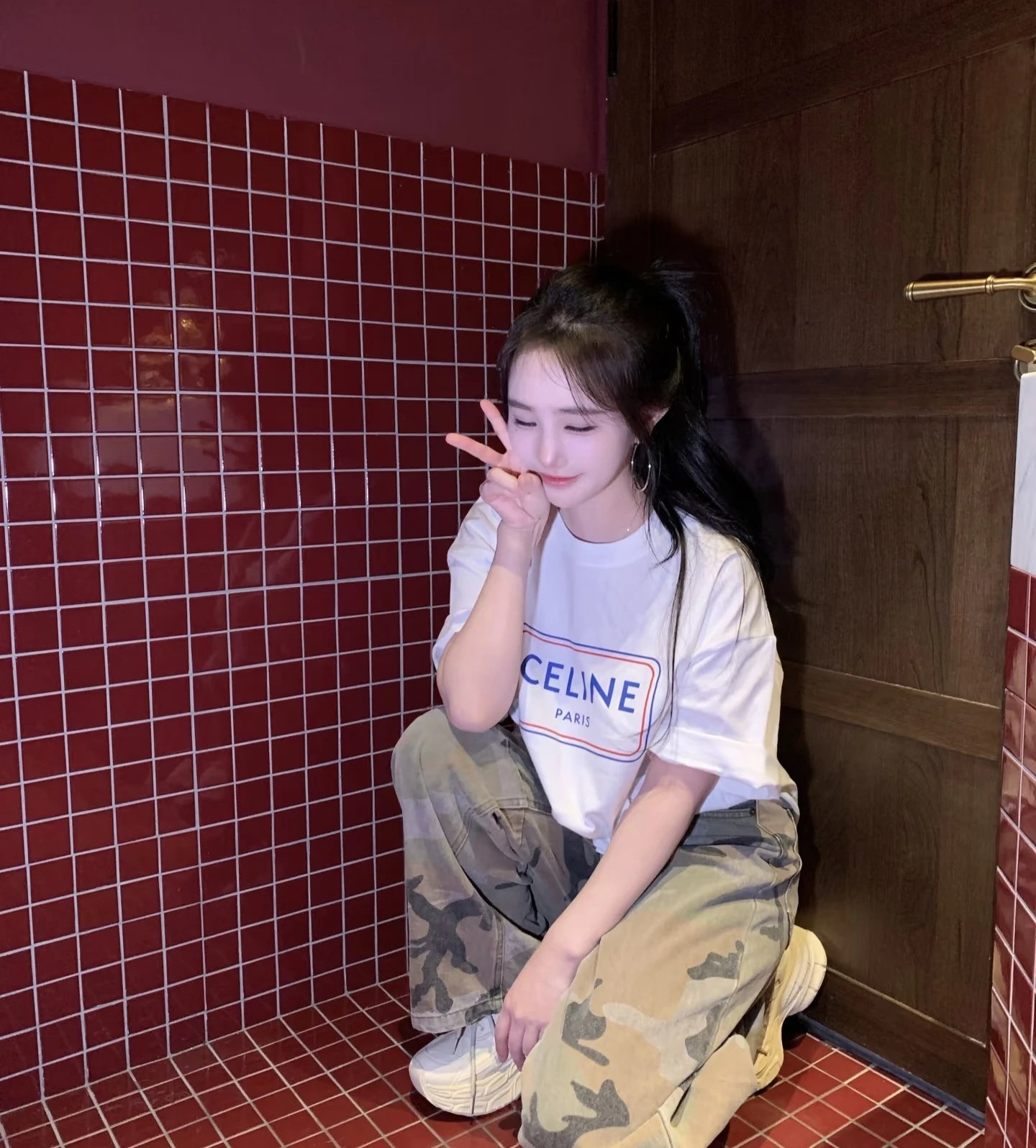 RD-C092 · Box Logo Short-Sleeve T-Shirt showcase view 7