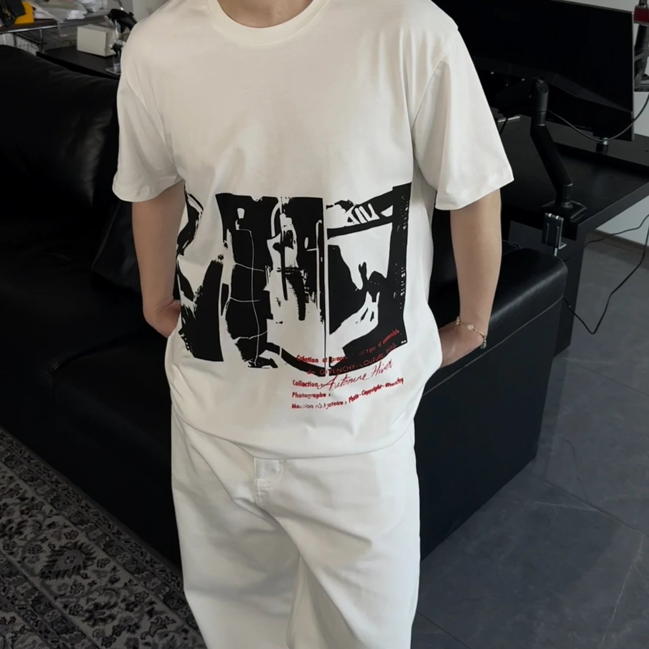 RD-C089 · Graphic T-Shirt showcase view 2