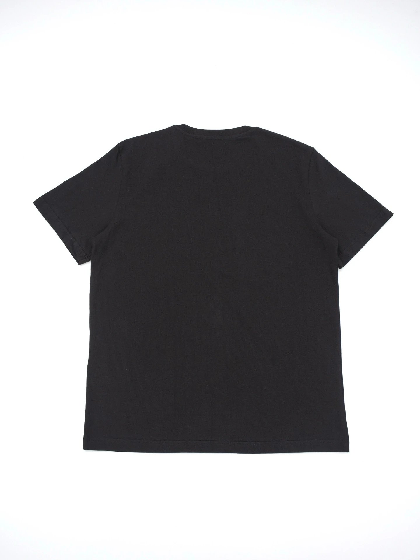 RD-C093 · Two-Tone Letter Graphic T-Shirt showcase view 7