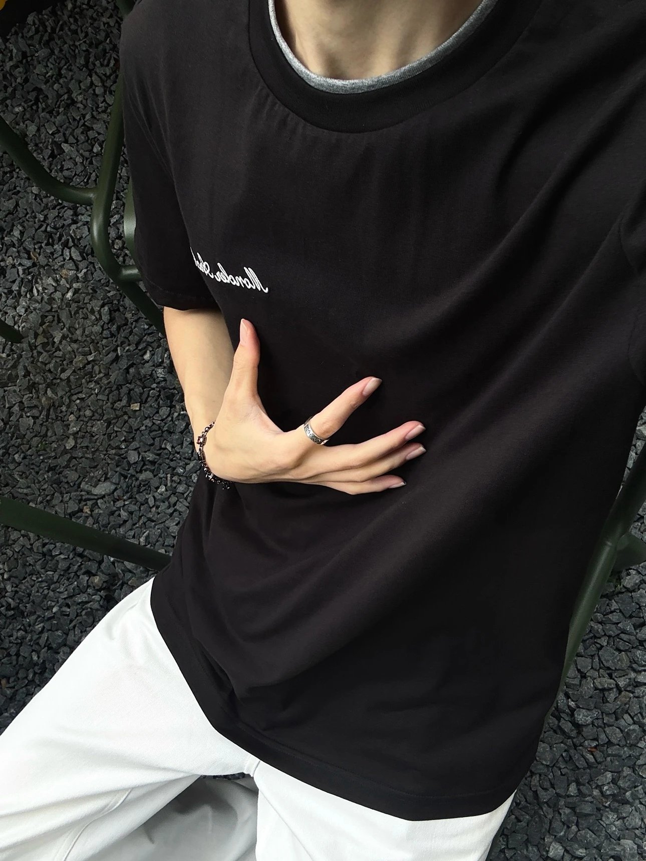 RD-C083 · Contrast-Collar T-Shirt showcase view 10