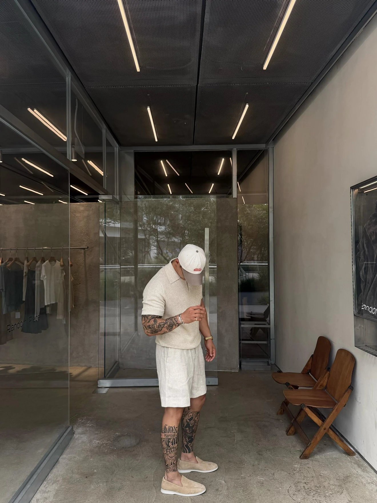 RD-C114 · Linen-Cotton Short-Sleeve Knit Polo showcase view 3