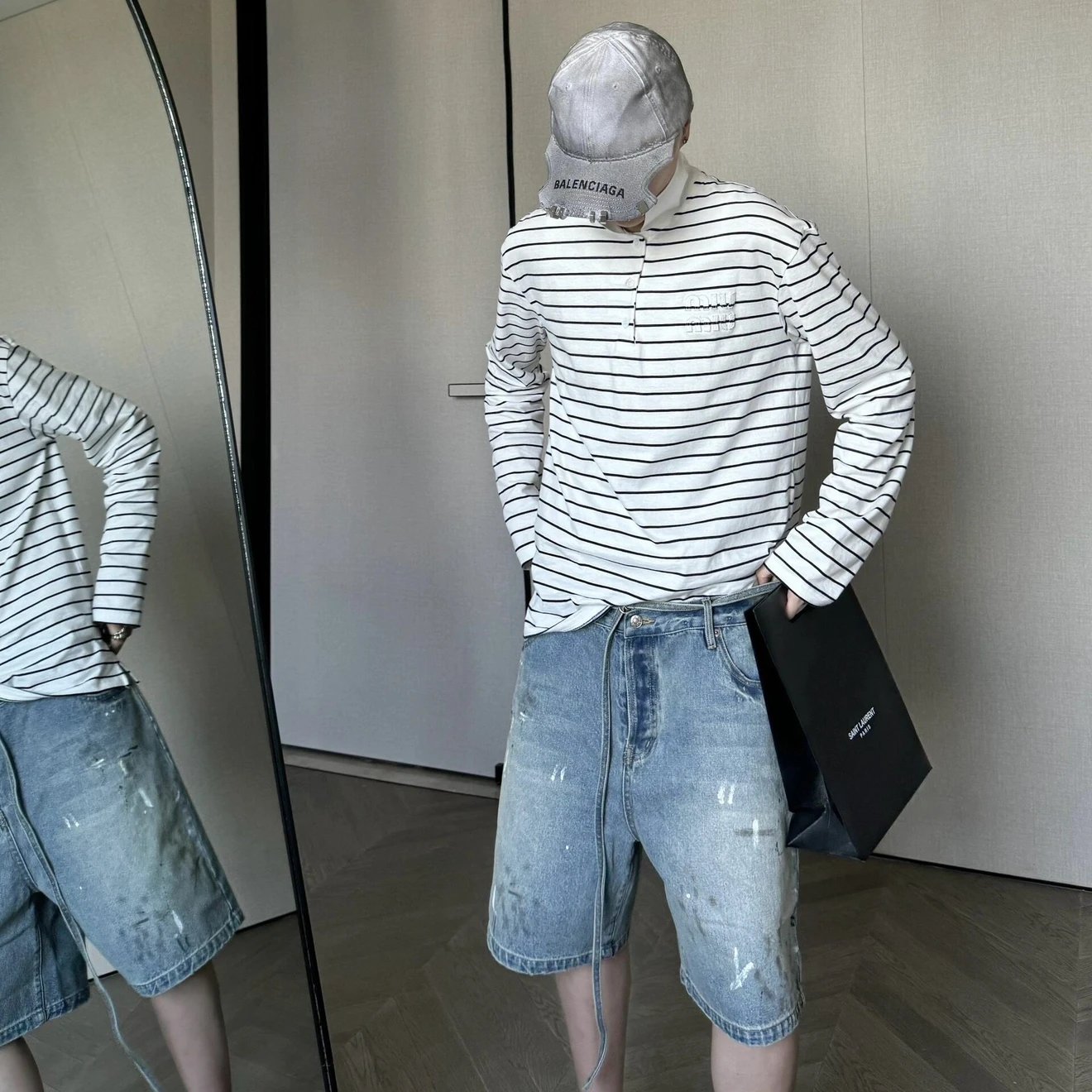 RD-C304 · Hand-Finished Paint-Splatter Denim Shorts showcase view 2