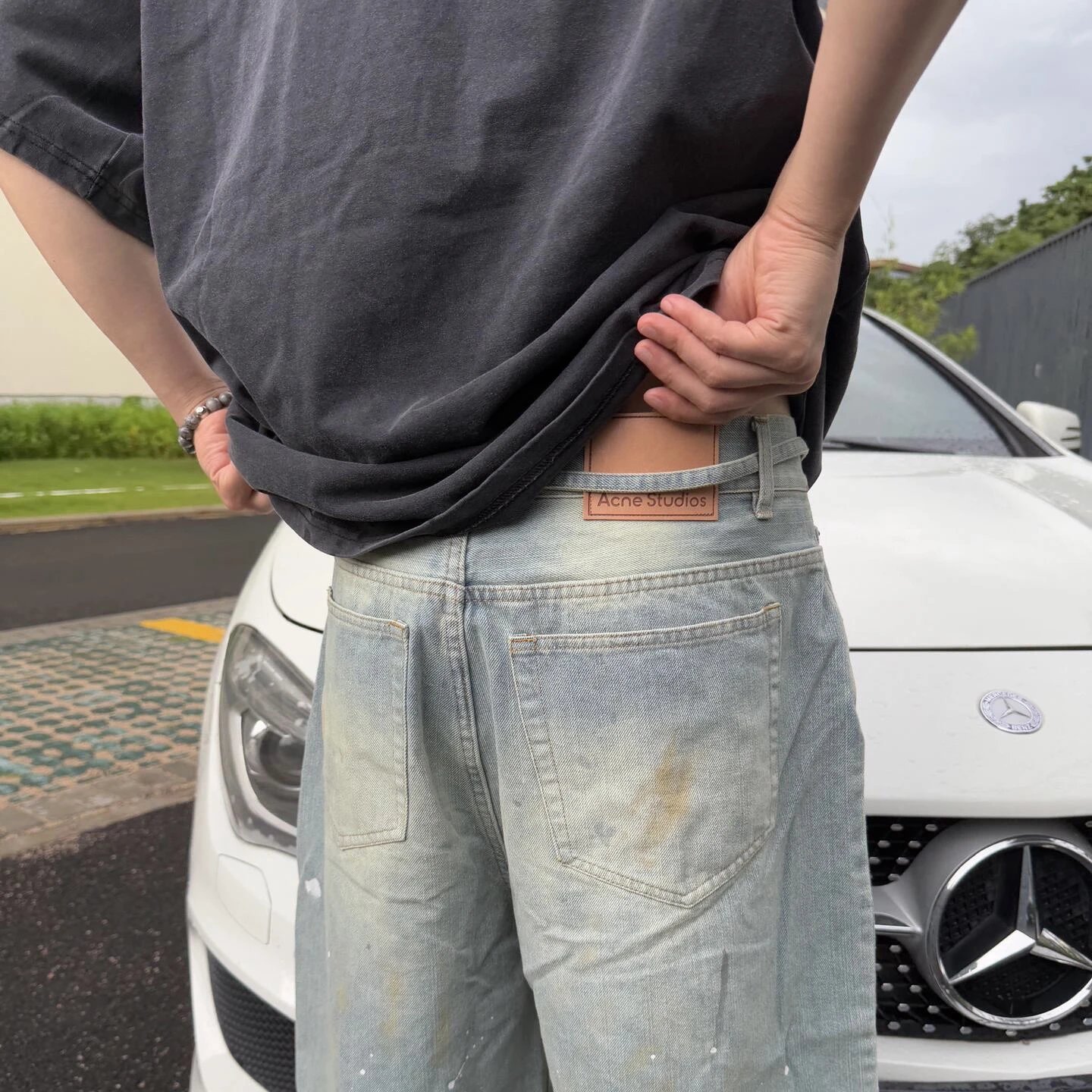 RD-C304 · Hand-Finished Paint-Splatter Denim Shorts showcase view 9
