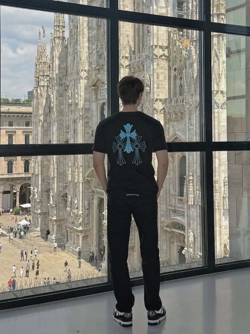 RD-C096 · Blue Cross Print Short-Sleeve T-Shirt showcase view 7
