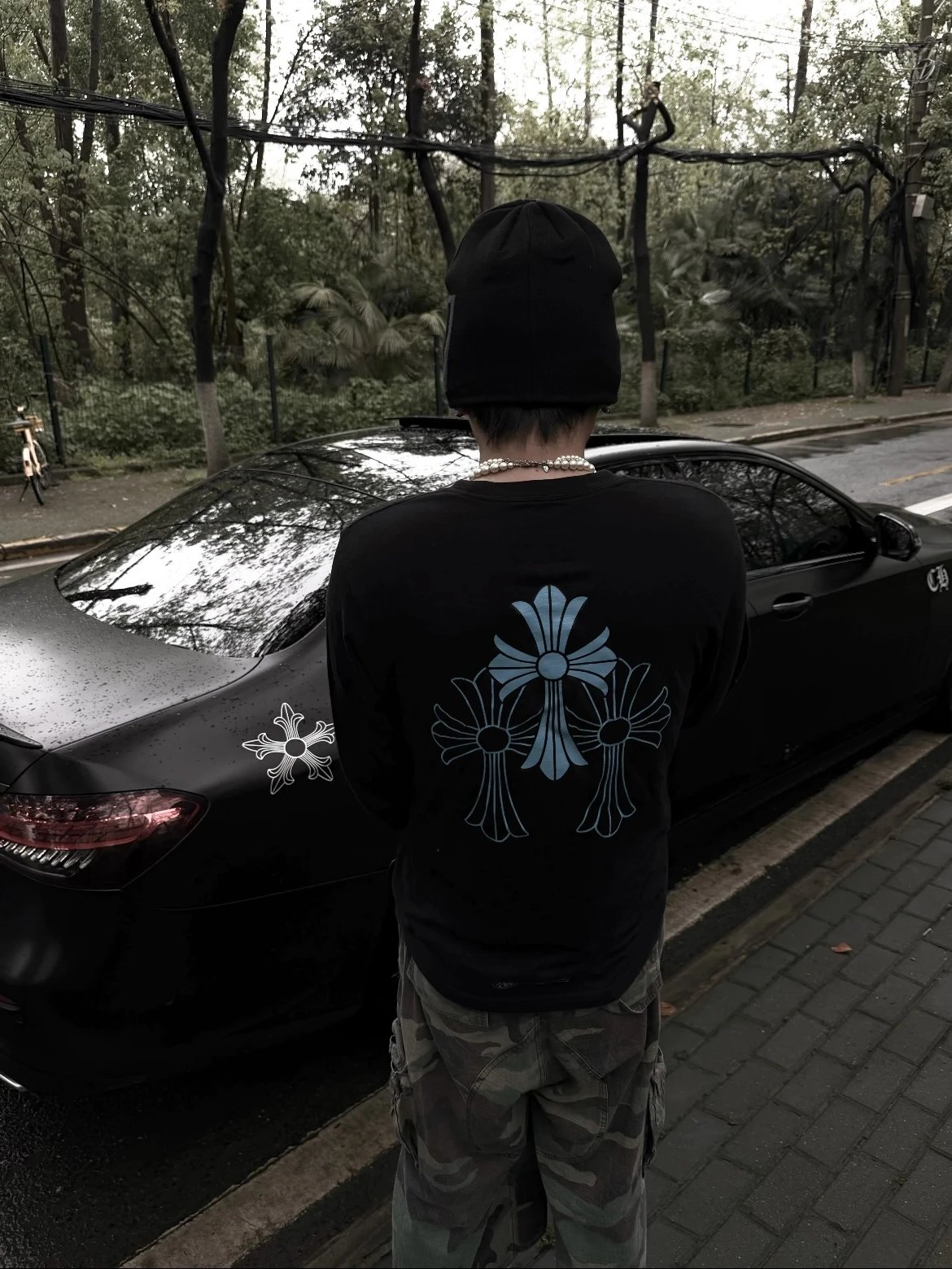 RD-C096 · Blue Cross Print Short-Sleeve T-Shirt showcase view 8