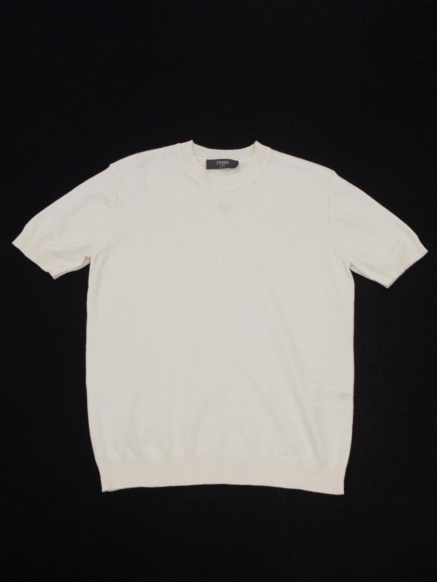 RD-C075 · Cashmere-Cotton Knitted Short-Sleeve showcase view 4