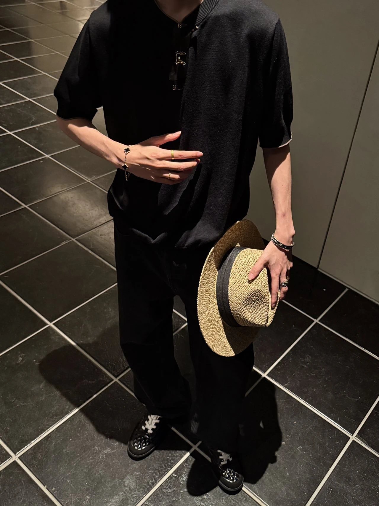RD-C076 · Two-Tone Fine Cotton Knit T-Shirt showcase view 18