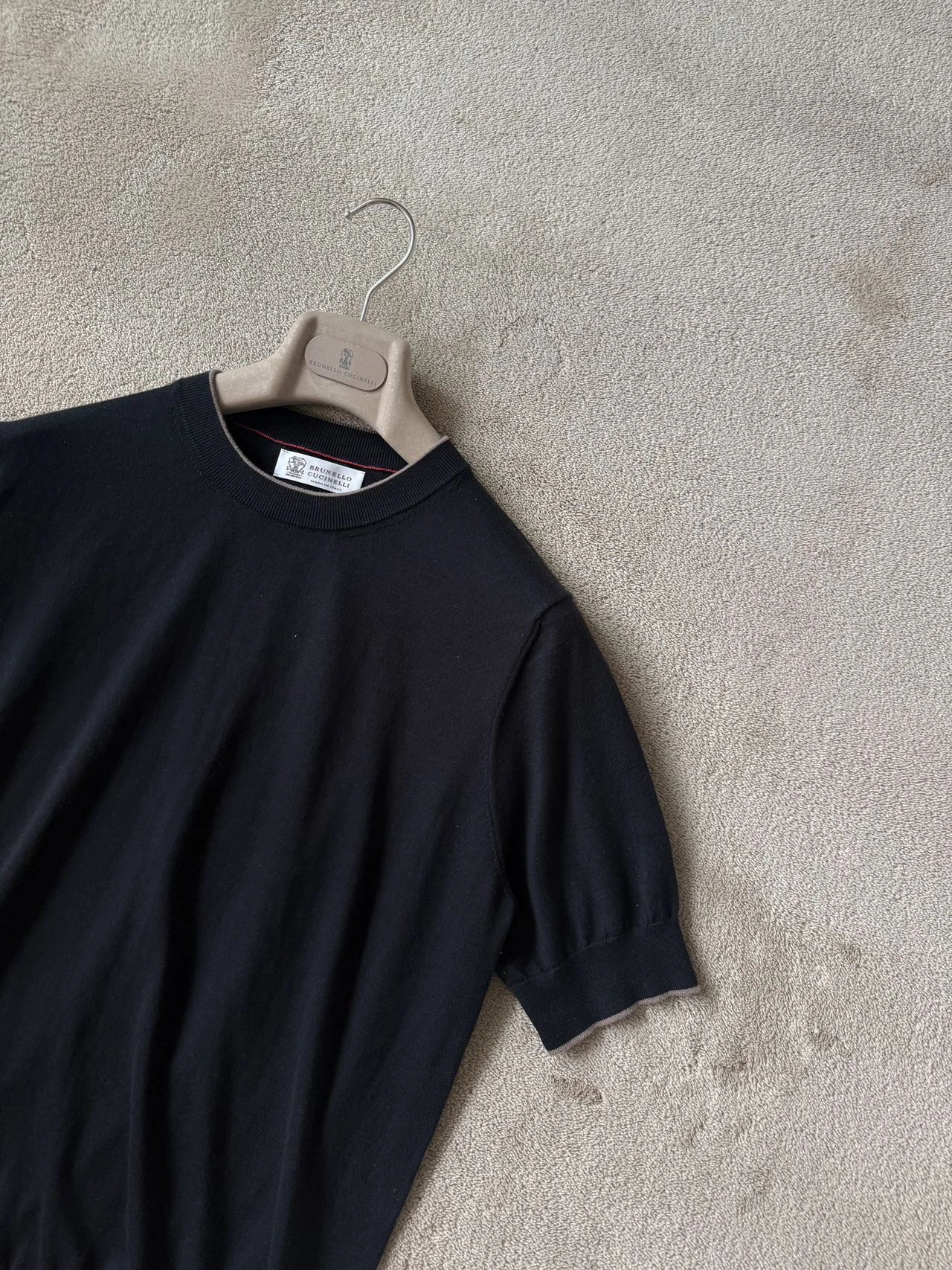 RD-C076 · Two-Tone Fine Cotton Knit T-Shirt showcase view 23