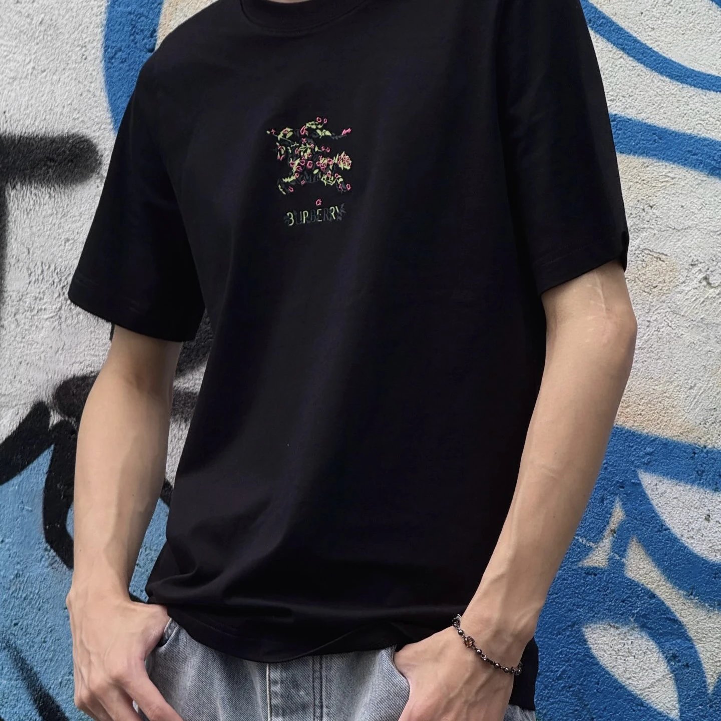 RD-C084 · Floral Equestrian Knight T-Shirt showcase view 4