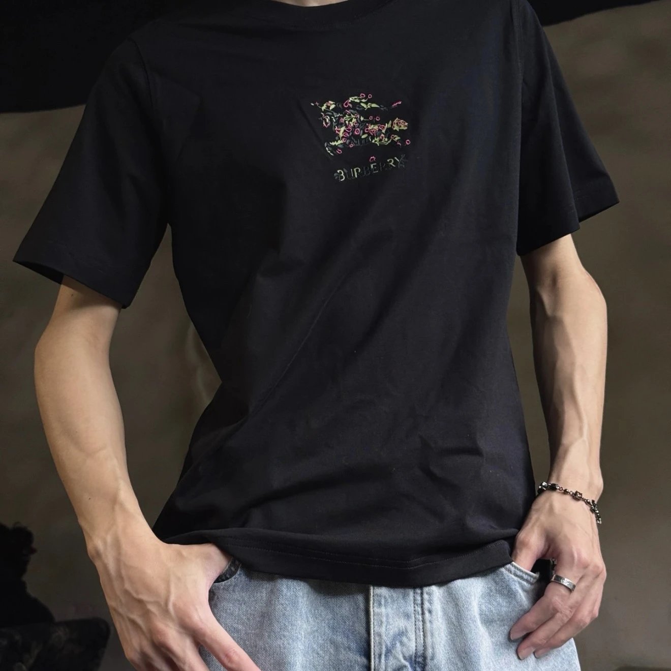 RD-C084 · Floral Equestrian Knight T-Shirt showcase view 6