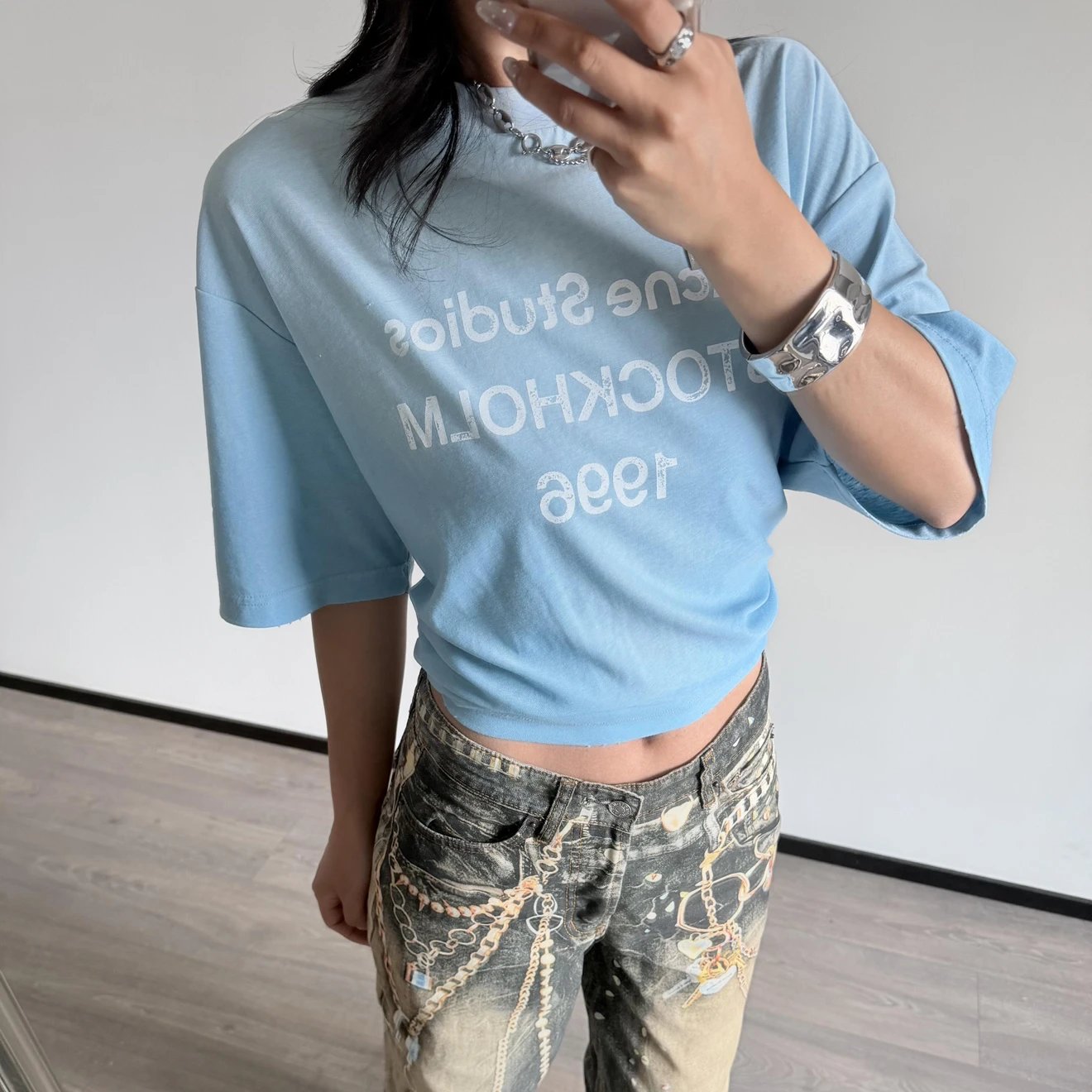RD-C211 · Sky-Blue Cotton-Linen T-Shirt showcase view 4