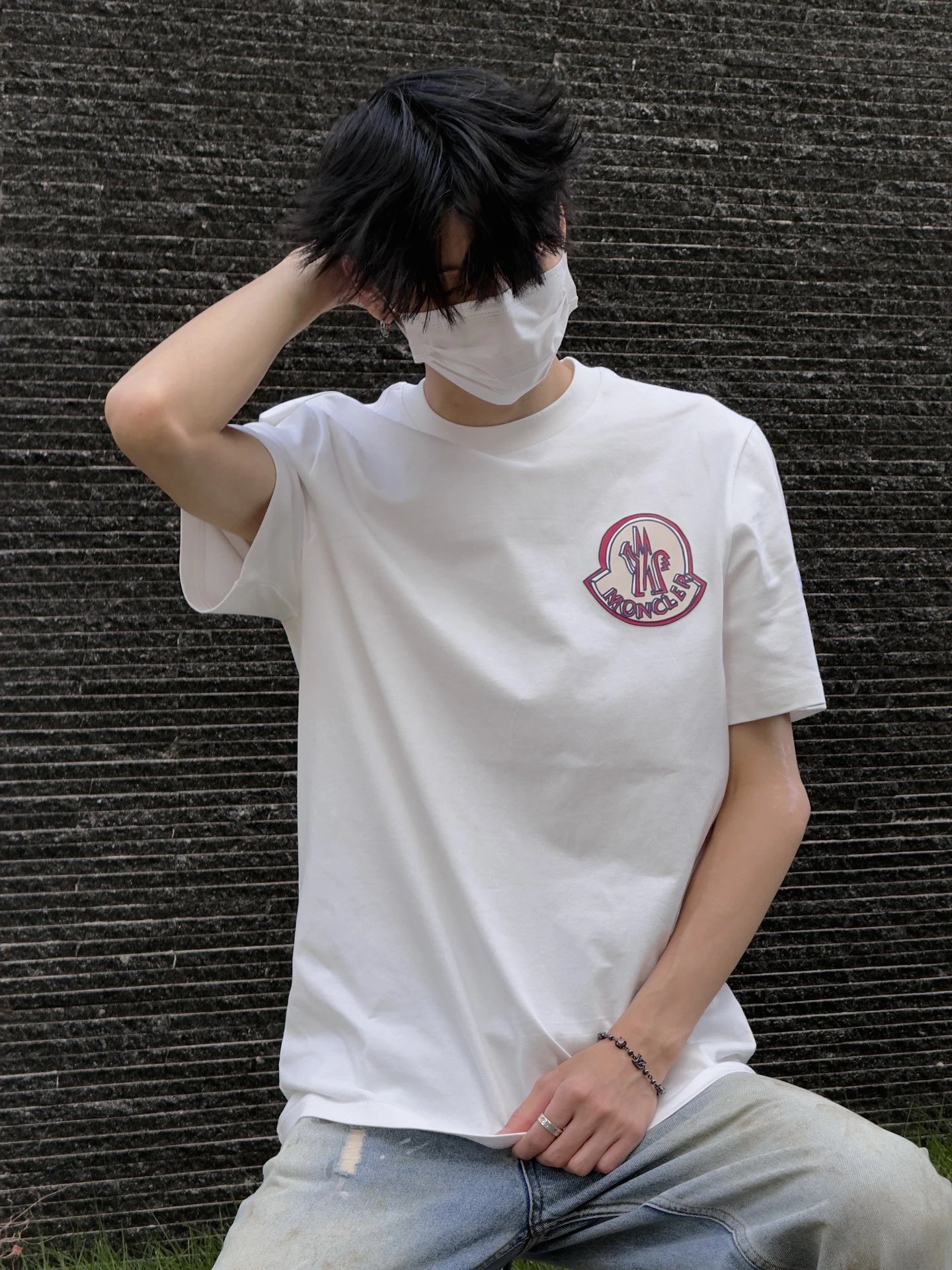 RD-C213 · Embroidered Logo Straight-Fit T-Shirt showcase view 6