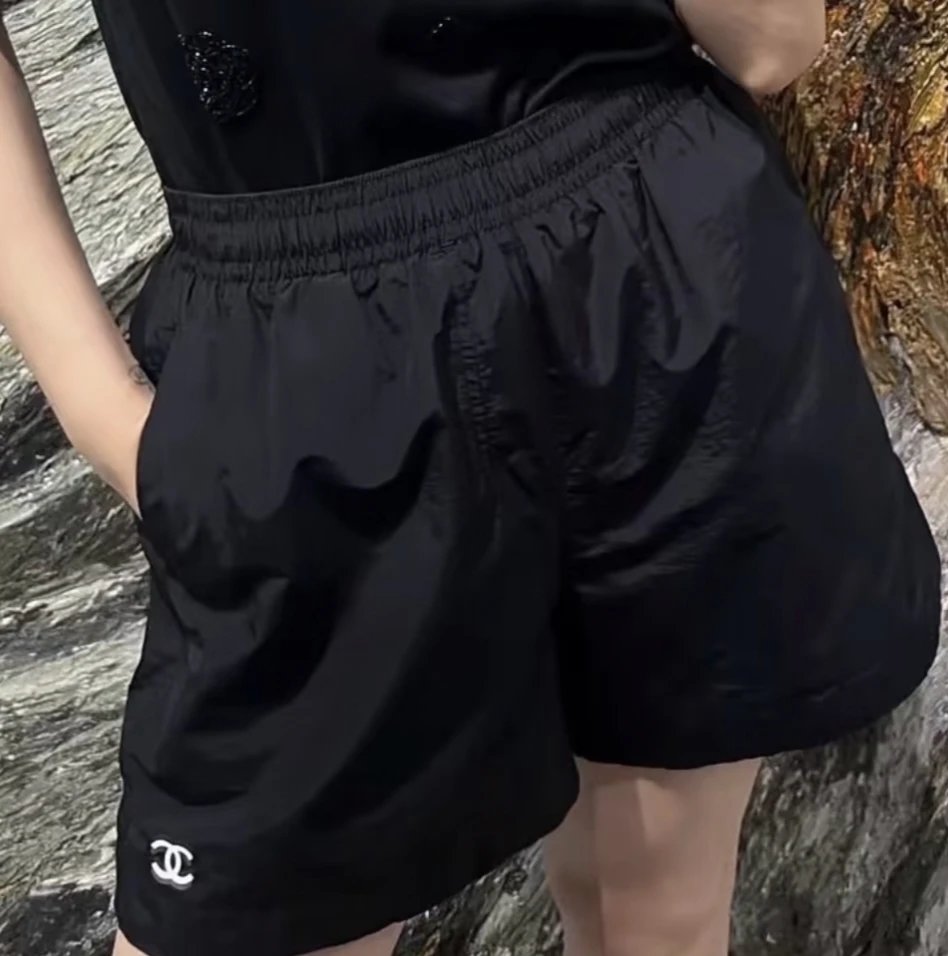 RD-C307 · Mesh-Lined Nylon-Cotton Casual Shorts showcase view 4